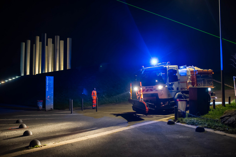 La neige s'invite à Cergy, nos équipes mobilisées - voir en plus grand : (fenêtre modale)