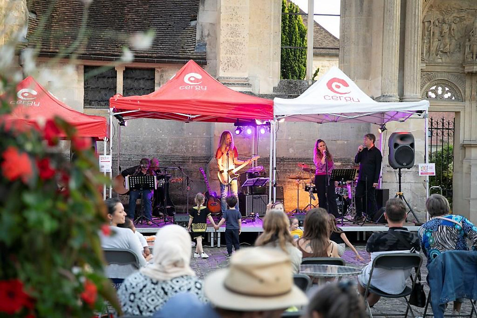 Fête de la musique à Cergy le 21 juin 2024 - voir en plus grand : (fenêtre modale)