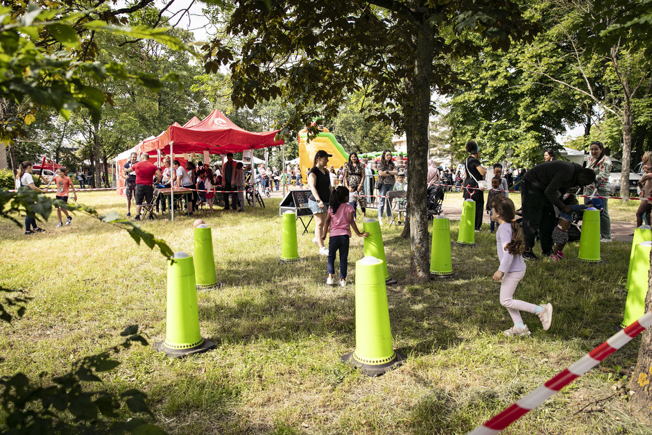 Cergy en Fête - Touleuses - voir en plus grand : (fenêtre modale)