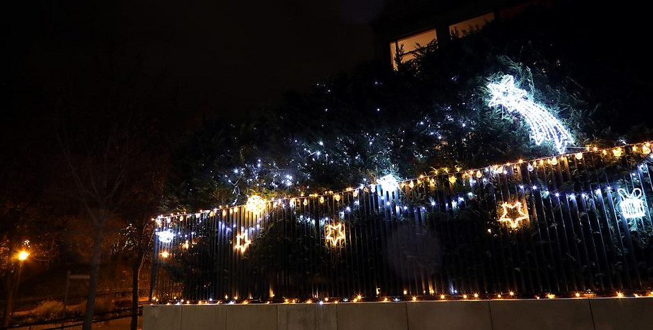 Illuminations de Noël dans le quartier Horloge, décembre 2020 - voir en plus grand : (fenêtre modale)